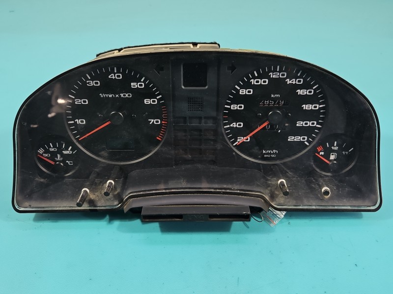 Licznik Audi 80 B4 893919067AP 2.0 jedn EUROPA