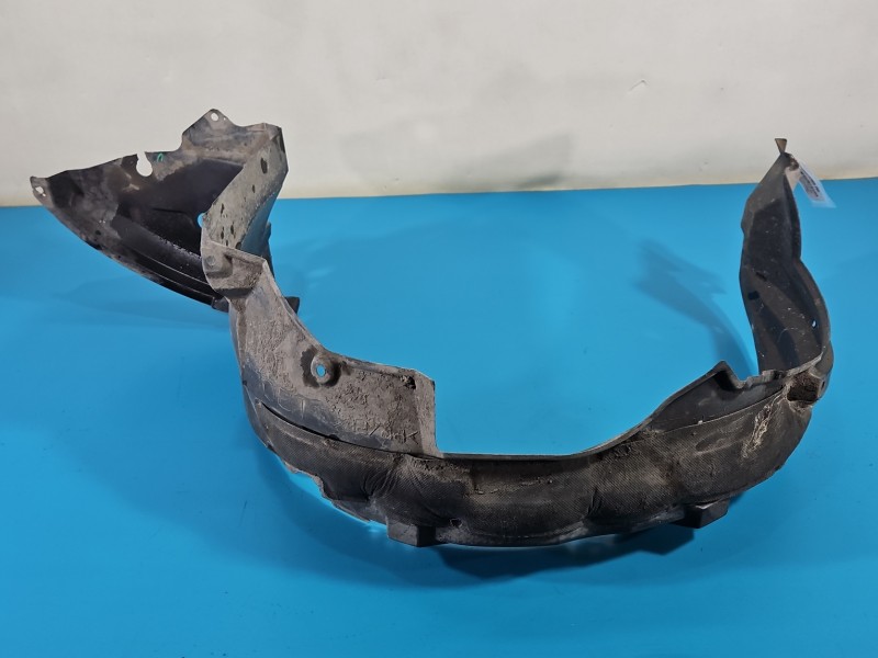 Nadkole przód lewe Toyota Auris I 53876-02220