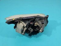 Reflektor lewy lampa przód Toyota Avensis II T25 EUROPA
