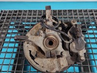 Zwrotnica lewa piasta przód 2.0 16V Mitsubishi Outlander I