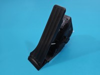 Pedał gazu potencjometr Mercedes W213 A2053000004 2.0 CDI