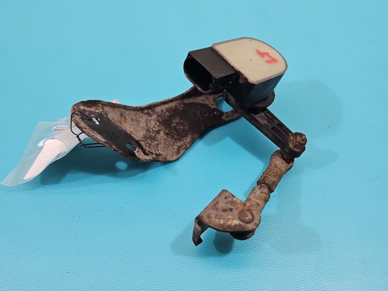 Czujnik poziomowania xenon Audi A8 D3 4E0907503C Czujnik poziomowania xenon Audi A8 D3 4E0907503C