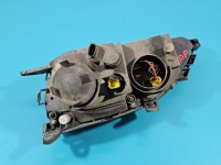 Reflektor prawy lampa przód Toyota Avensis I T22 EUROPA