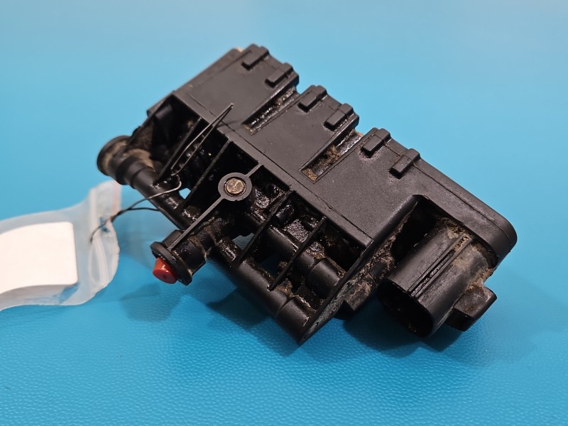 Rozdzielacz Land Range Rover sport I L320 3.6 TD V8 (368DT)