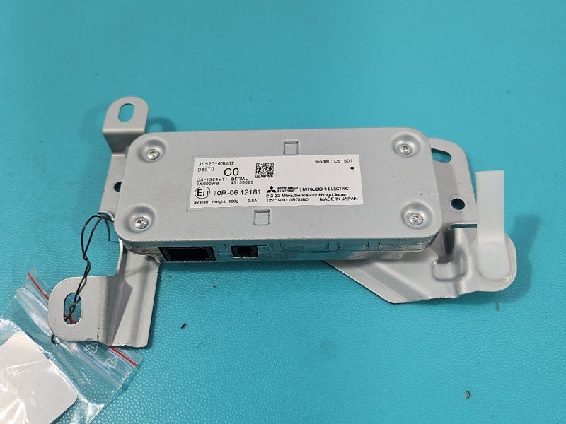 Antena Suzuki Vitara II 2015- 3F520-63U02