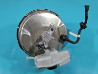 Serwo hamulcowe BMW G30 2.0d 29686121004, 17C207M01109