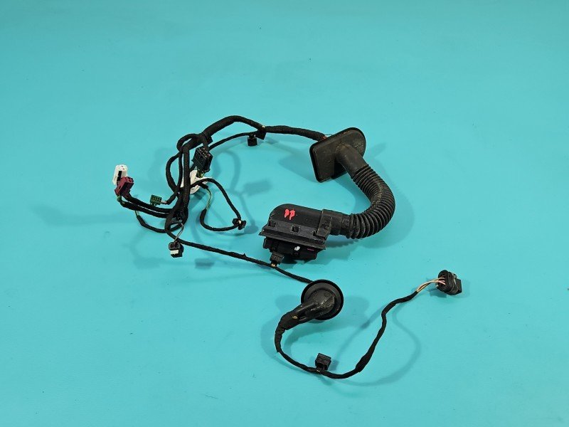 Instalacja Wiązka drzwi przód prawych Mercedes W213 A2135402529