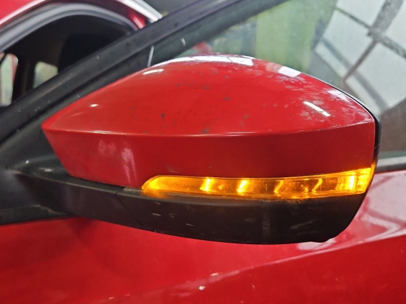Lusterko lewe Skoda Octavia III elektryczny, Europejska, Kod lakieru: LF3K, Regulowane elektrycznie, składane ręcznie 6 pin...