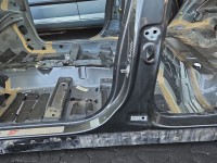 Próg lewy SŁUPEK ŚRODKOWY B Ford Focus Mk4 kombi 5d BJ