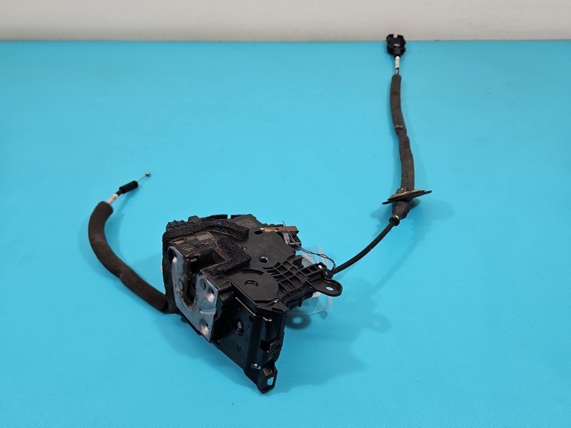 Zamek przód lewy 805033000R Renault Clio IV 12-20 EUROPA 4pin