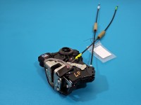 Zamek przód lewy Toyota Corolla E15 EUROPA TOYOTA, 6 pin.