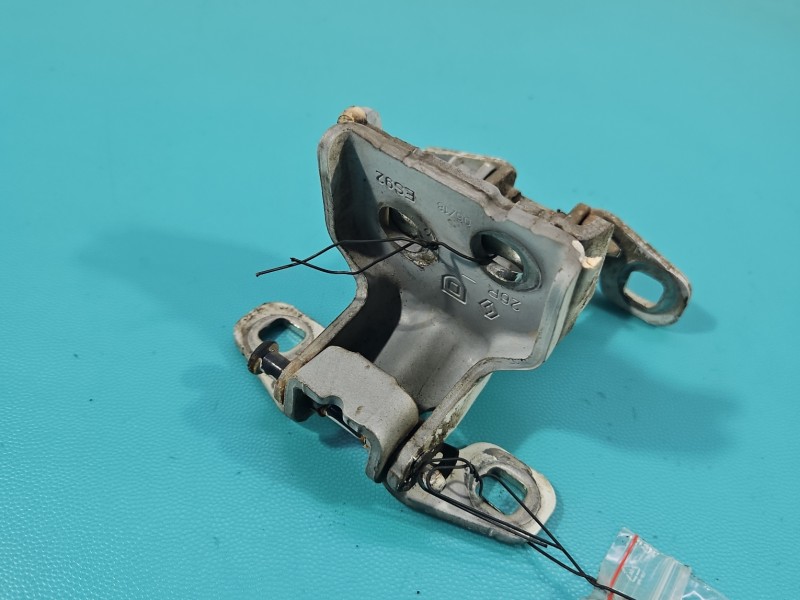 Zawias drzwi przód lewy Dacia Dokker