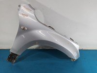 Błotnik przód prawy Suzuki Grand Vitara II srebrny z2s. C02