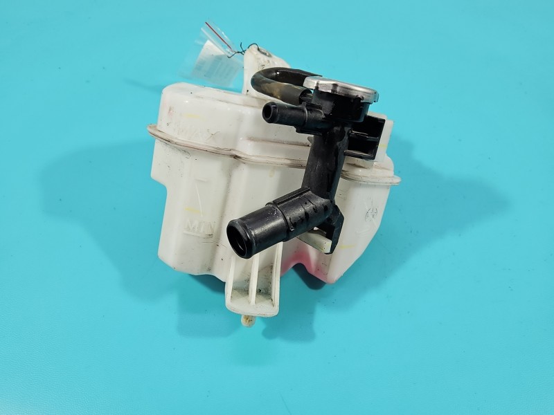 Zbiorniczek Zbiornik wyrównawczy Toyota Corolla E21 19- 1.8 16V