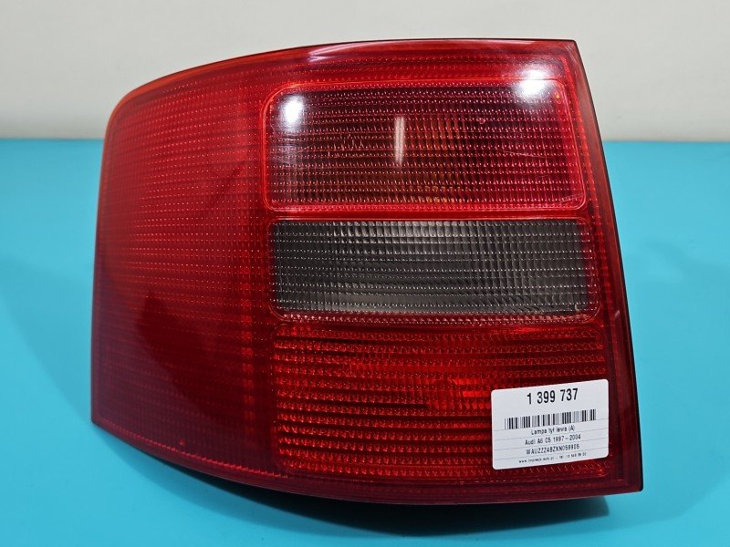 Lampa tył lewa Audi A6 C5 kombi