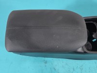 Podłokietnik TUNEL Toyota Rav4 V 58810-42010 EUROPA