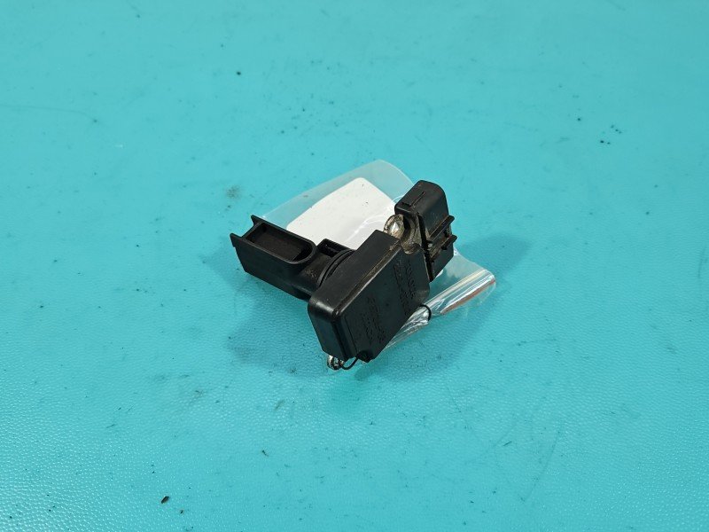 Przepływomierz Toyota Corolla E12 22204-27010 2.0 D4D Przepływomierz Toyota Corolla E12 22204-27010 2.0 D4D
