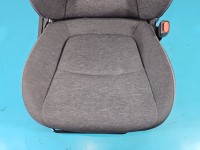 Fotel prawy przód pasażera Toyota Corolla E21 19- 4d EUROPA