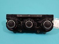 Konsola panel nawiewu Skoda Yeti 3T0820047M