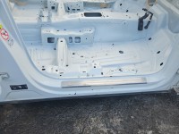 Próg prawy SŁUPEK ŚRODKOWY B Vw Tiguan II 16- HB 5d LC9A