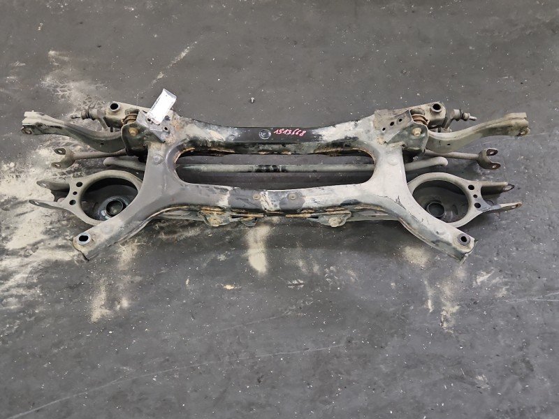 Tylna belka oś tył Toyota Corolla E21 19- 1.8 16V Tylna belka oś tył Toyota Corolla E21 19- 1.8 16V