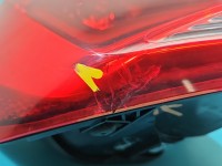 Lampa tył lewa Producent części: Seat, Z BLOTNIKA 12-16 LED Pęknięcie na kloszu i ośrodka obudowa Seat Leon III 12- HB