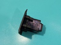 Przełącznik świateł awaryjnych Hyundai Kona I 93790-J9000