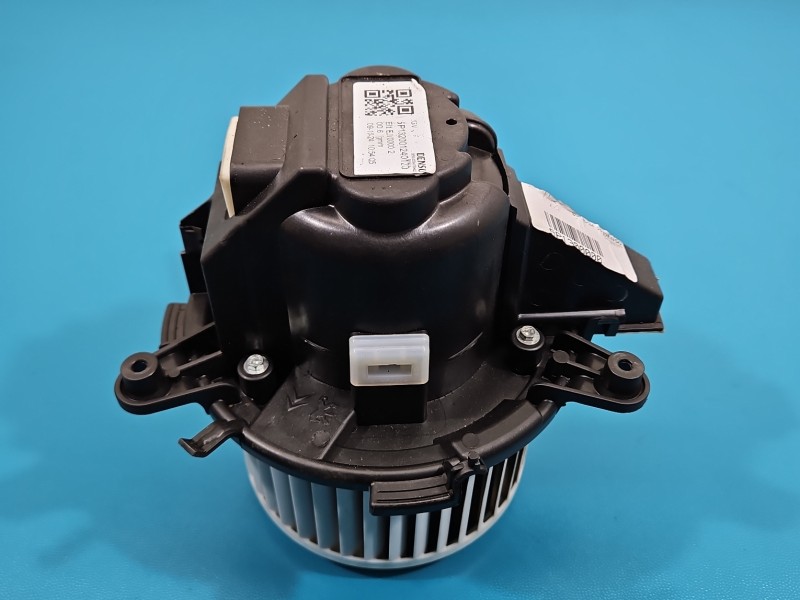 Dmuchawa nawiewu wentylator Opel Grandland 5P1330400 EUROPA