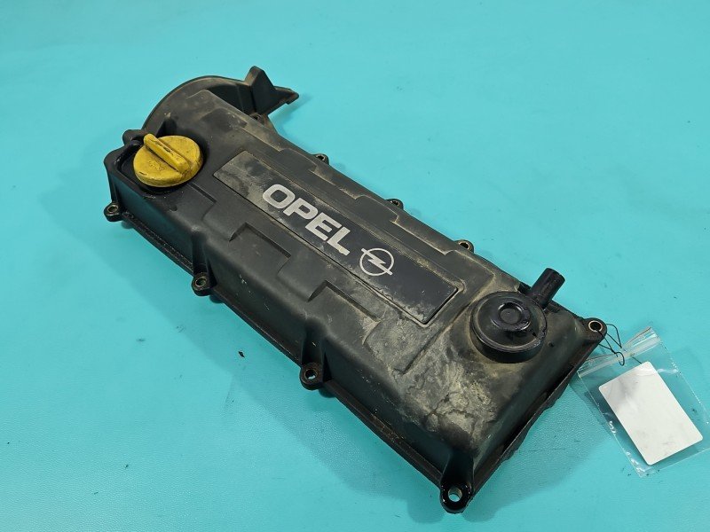 Pokrywa zaworów Opel Corsa C 1.7 dti (Y17DTL) Pokrywa zaworów Opel Corsa C 1.7 dti (Y17DTL)