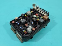 Skrzynka bezpieczników Opel Astra V K 39040853