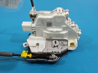 Zamek przód lewy 8X1837015C, 8W1837349B Audi A4 B9 EUROPA 6pin
