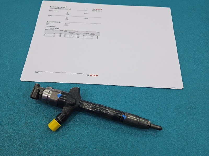 Wtryskiwacz listwa wtryskowa 23670-0G010 Toyota Corolla E12 2.0 D4D 116KM