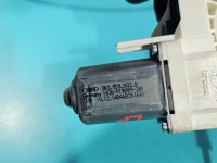 Podnośnik przód lewy Vw Sharan II 10- 8K0959802B 5d HB