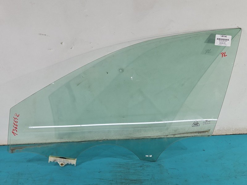 Szyba drzwi przód lewa Hyundai I30 III 16- kombi