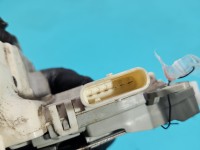 Zamek przód prawy 8J1837016C AUDI Q5 08- EUROPA Producent części: Audi, 6pin