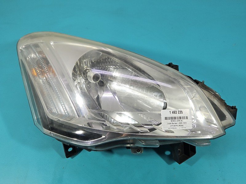 Reflektor prawy lampa przód Citroen Berlingo II EUROPA