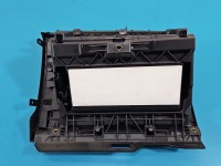 Schowek pasażera Skoda Scala 2019- EUROPA