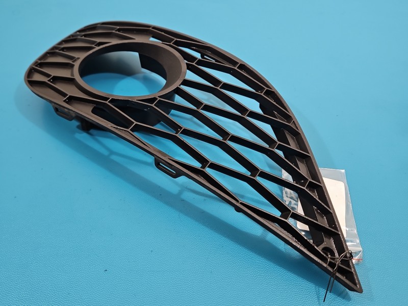 Zaślepka kratka zderzaka lewa atrapa Seat Exeo 3R0853192