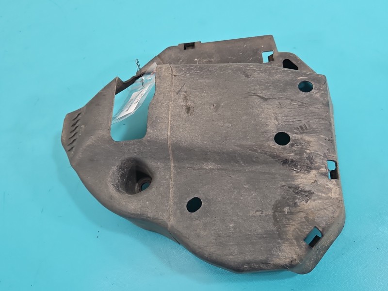 Osłona ZAŚLEPKA PLASTIK Opel Astra VI L 9846802380