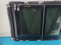 Szyberdach Jeep Grand Cherokee IV WK2 HB 5d