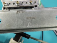 Podnośnik przód lewy SZYBY WINDA Audi A5 8T Popękane plastikowe mocowanie 6 PIN 2d