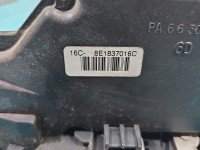 Zamek przód prawy 8E1837016C Audi A4 B6 EUROPA