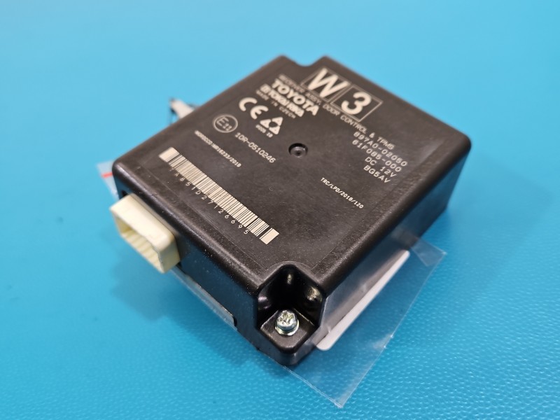 Sterownik moduł drzwi zamka centralnego Toyota Corolla E21 19- 897A0-02050