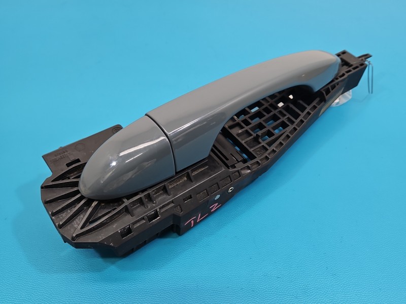 Klamka tył lewa zewnętrzna Jeep Cherokee KL 68084837