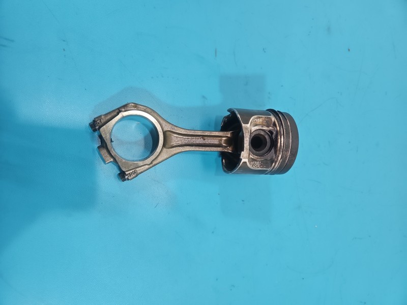 Tłok Jaguar XE X760 2.0d 179KM