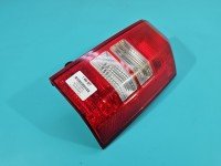 Lampa tył prawa Producent części: JEEP, HELLA / Z LISTWĄ ŻARÓWKOWĄ / UWAGA 3-ŻARÓWKI Jeep Patriot 06-17 HB