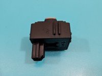 Przełącznik szyb Opel Astra VI L 98342305ZD, 30160311 Producent części: OPEL, 3 PIN EU