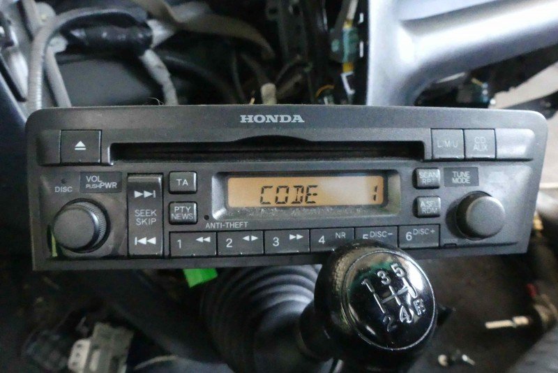 Radio fabryczne Honda Civic VII 39101-S6A-G510-M1