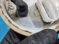 pompka Pompa paliwa Audi A6 C5 2.4 V6 4B0919051B Producent części: Audi, Benzyna, 4PIN