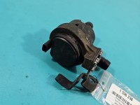 Pompka obiegu wody pompa Ford Focus Mk4 1.5 TDCI 3137236001